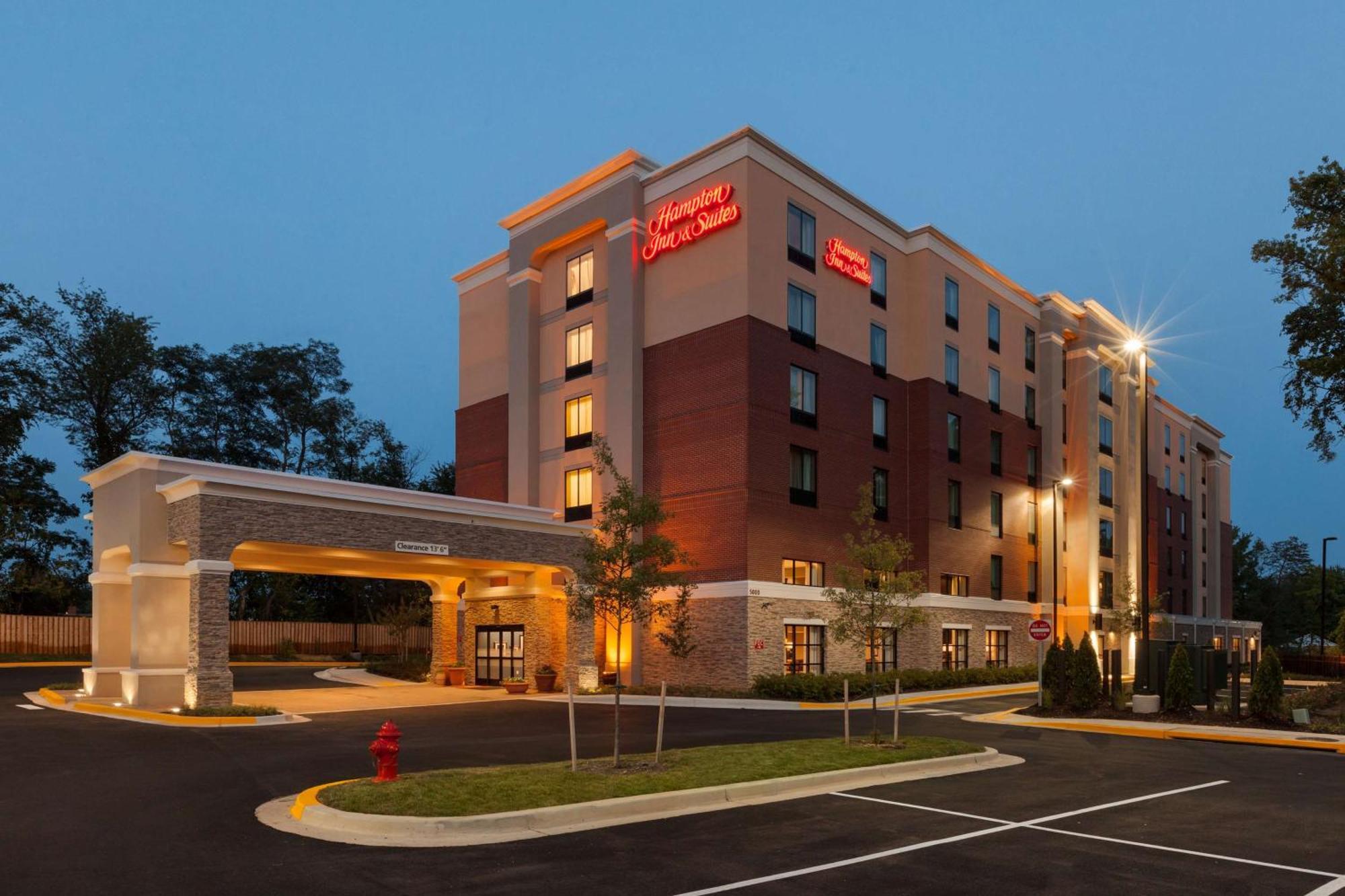 Hampton Inn And Suites Кэмп Спрингс Экстерьер фото